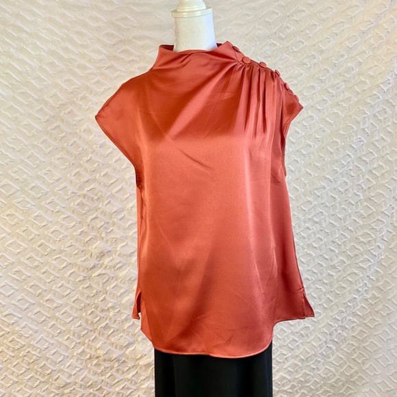 Vince Camuto Satin Button Detail Top Rust, Medium - Picture 2 of 7